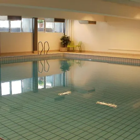 Xcii Apartment *